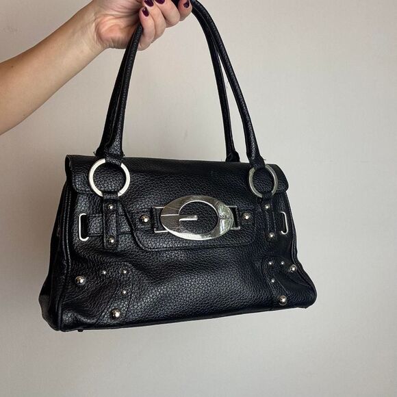 Guess Vintage Y2K Black Leather Shoulder Bag with Silver Hardware - Picture 2 of 6